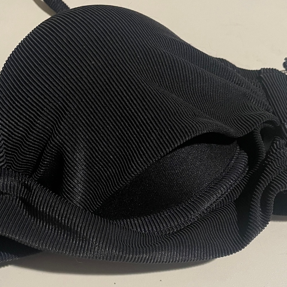 Shade & Shore Black Ribbed Bikini Top - Picture 4 of 8